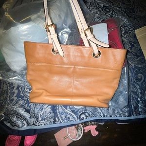 Michael kors excellent condition tote